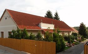 Franciska Portaja